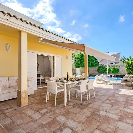 Villa Con Piscina En Madronal Fanabe, Costa Adeje (Tenerife)