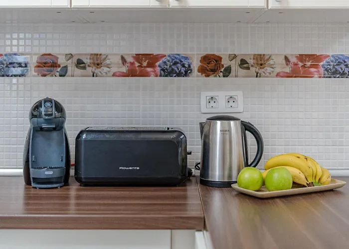 Con Piscina En Madronal Fanabe, Villa *