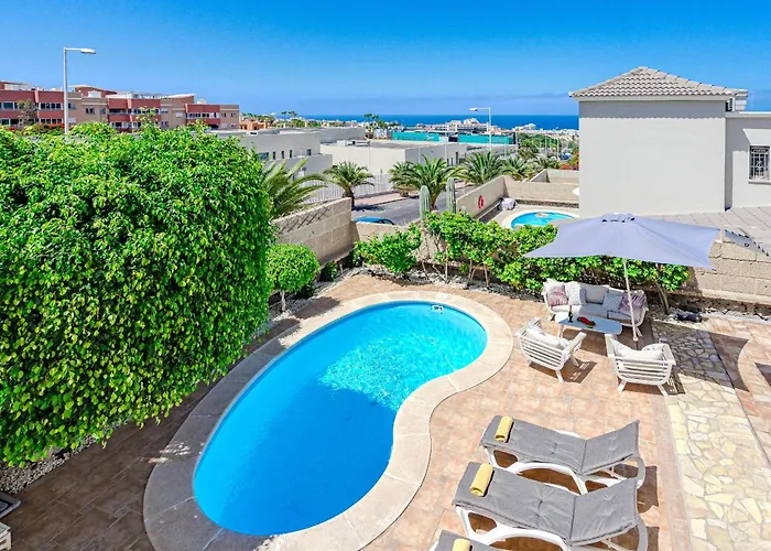 Con Piscina En Madronal Fanabe, Адехе